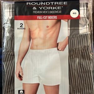 Roundtree & York Full Cut Boxers 2 Pack NWT Sealed Package